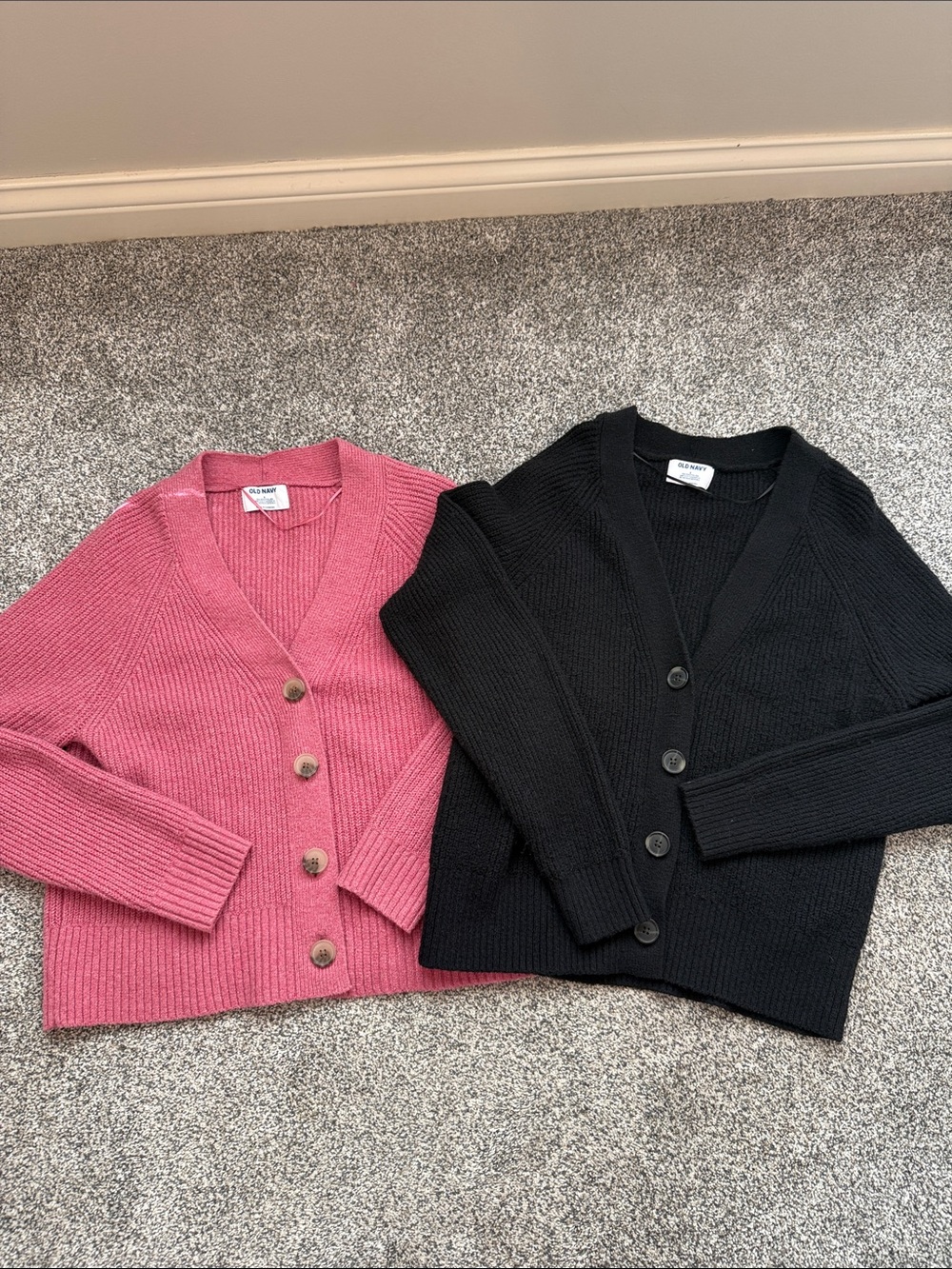 Old Navy button sweater cardigan (2) women’s small